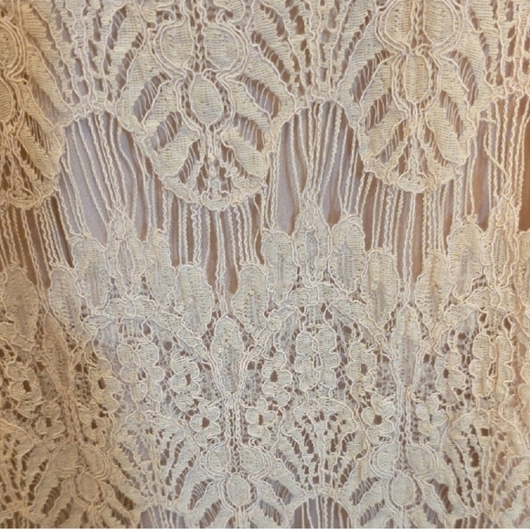 Maurices Mauve Lace Halter Size XS - Picture 4 of 4